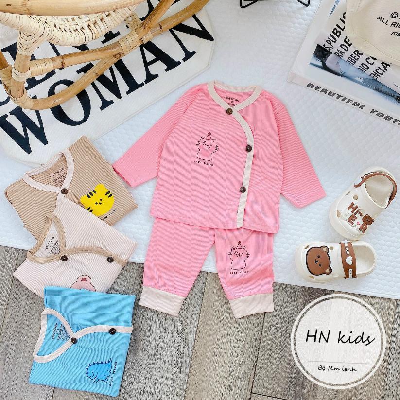 Bộ dài tăm lạnh cúc lệch sơ sinh